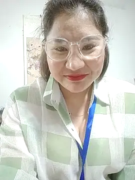 Snapshot of Rose_DiDi chatting on 04-17-26, 05:43 Rose DiDi online show from 04-17-26, 05:43
