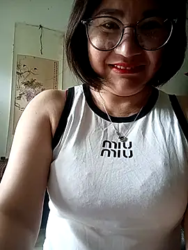 Snapshot of Rose_DiDi chatting on 04-21-26, 02:26 Rose DiDi online show from 04-21-26, 02:26