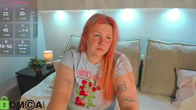 Snapshot of Ruth_Oliver chatting on 09-10-25, 12:21 Ruth Oliver online show from 09-10-25, 12:21