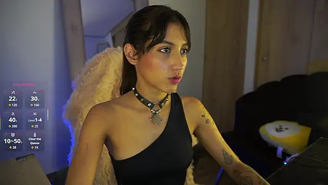 Snapshot of MissKorah chatting on 10-04-25, 09:02 MissKorah online show from 10-04-25, 09:02