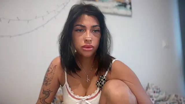 Marakuia054 online show from 10-23-25, 05:40