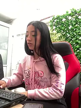 Ady 18 online show from 02-10-25, 08:10