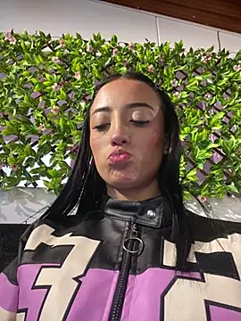 Ady 18 online show from 02-25-25, 09:46