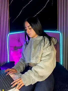 Ady 18 online show from 10-06-25, 07:00