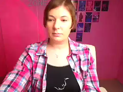 Snapshot of Lissmilf chatting on 11-06-25, 12:39 Lissmilf online show from 11-06-25, 12:39