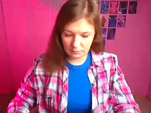 Snapshot of Lissmilf chatting on 11-08-25, 12:38 Lissmilf online show from 11-08-25, 12:38