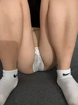 Hotellinh12 online show from 01-23-25, 07:00