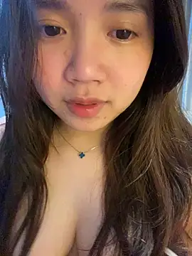 Hotellinh12 online show from 02-27-26, 04:51