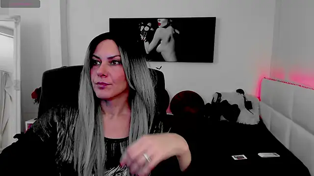 EvelynQueenn online show from 12-15-24, 05:45