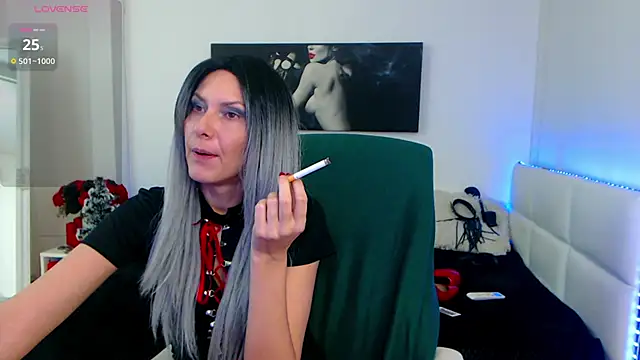 EvelynQueenn online show from 12-19-24, 05:40