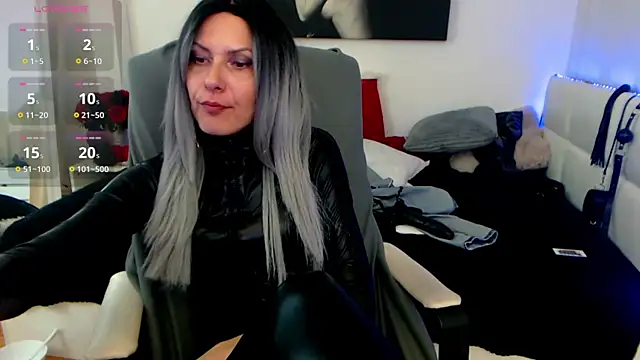EvelynQueenn online show from 01-30-25, 12:06