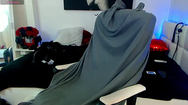 EvelynQueenn online show from 02-20-25, 10:16