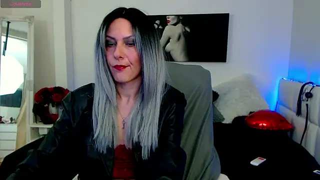 EvelynQueenn online show from 02-24-25, 04:49