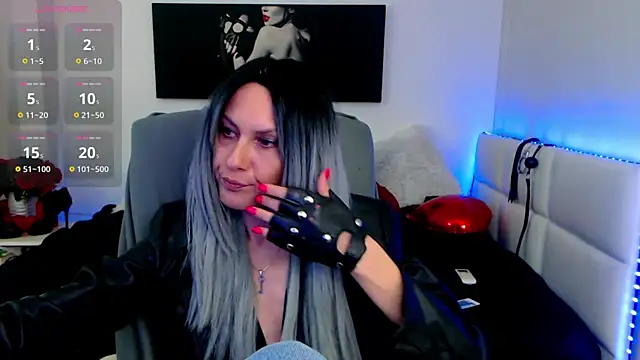 EvelynQueenn online show from 02-27-25, 06:40