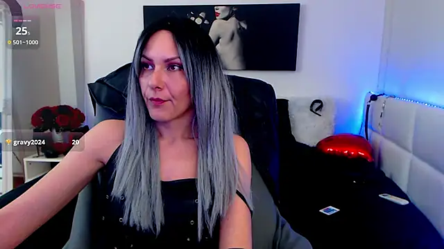 EvelynQueenn online show from 03-19-25, 10:55
