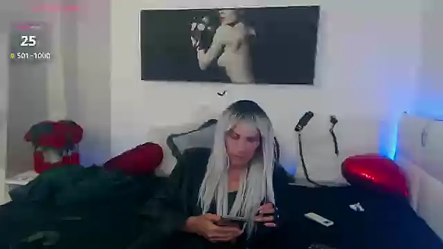 EvelynQueenn online show from 09-14-25, 06:56