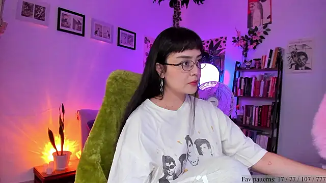 Snapshot of Conlosmichis chatting on 03-11-26, 09:54 Conlosmichis online show from 03-11-26, 09:54