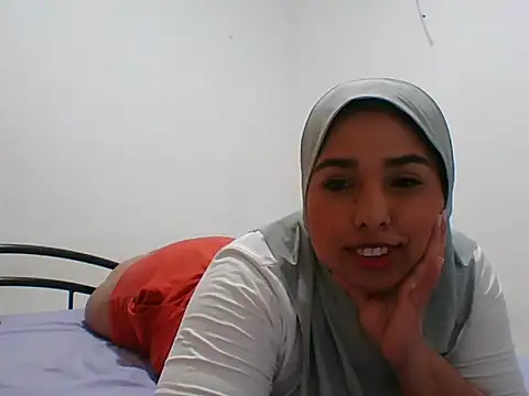 hurrem had online show from 02-10-26, 06:23