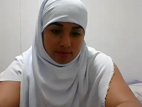 hurrem had online show from 05-05-26, 02:52