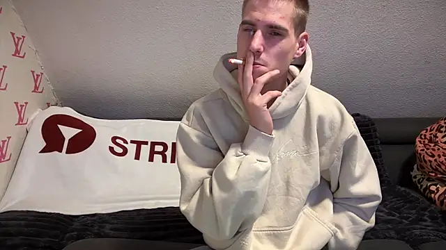 Cookieboy88 online show from 01-15-25, 06:40