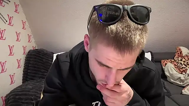 Cookieboy88 online show from 01-26-25, 06:49