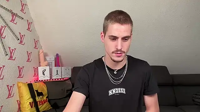 Cookieboy88 online show from 11-04-25, 07:35