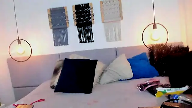 Snapshot of Sweet_camille chatting on 01-29-25, 02:19 Sweet camille online show from 01-29-25, 02:19