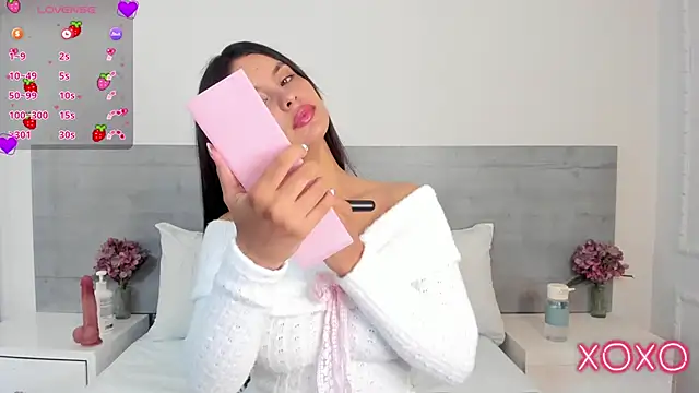 Snapshot of DulceColeman chatting on 05-05-26, 11:18 DulceColeman online show from 05-05-26, 11:18