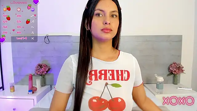 Snapshot of DulceColeman chatting on 05-12-26, 11:29 DulceColeman online show from 05-12-26, 11:29