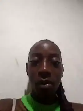 Snapshot of spicycouplex chatting on 10-24-25, 11:34 spicycouplex online show from 10-24-25, 11:34