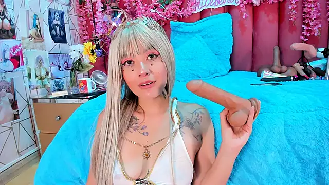 Alicebenett online show from 11-14-25, 09:46