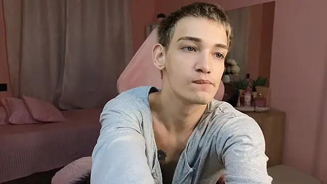 Nick Win online show from 10-28-25, 05:59