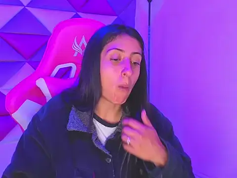 Cameron cutte online show from 12-05-25, 03:04