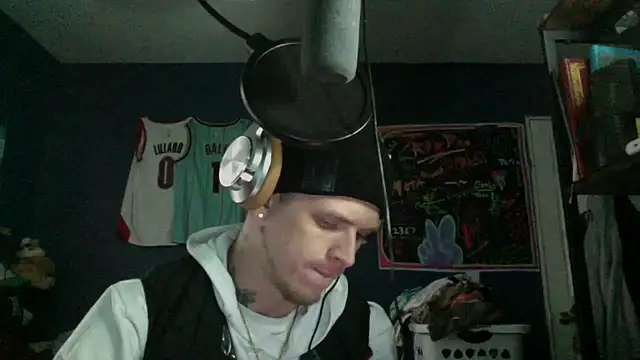 traejddd online show from 04-05-26, 06:05
