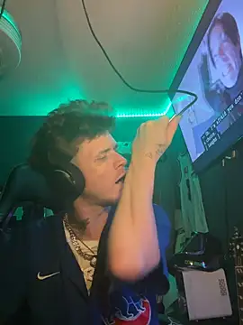 traejddd online show from 06-28-26, 08:20