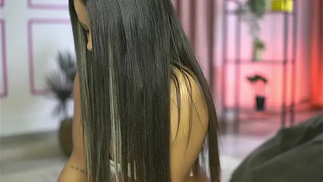 Snapshot of Cherrysweett chatting on 03-11-26, 06:19 Cherrysweett online show from 03-11-26, 06:19