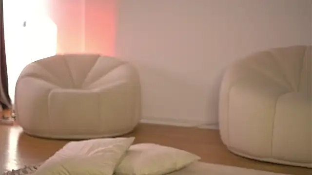 Cherrysweett online show from 06-25-26, 06:40