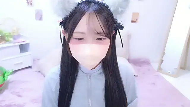 Suzu ch xx online show from 06-24-26, 02:05
