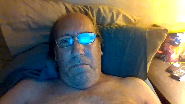 hornyrich69 online show from 06-12-26, 05:17
