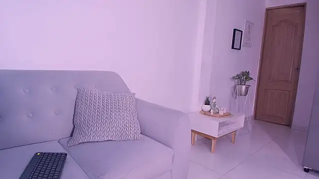 DannaHyde online show from 03-19-26, 07:40
