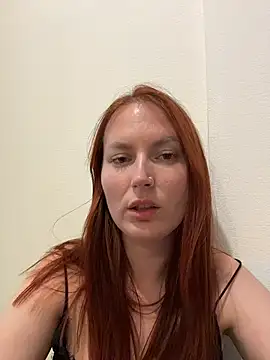 EmmaWarren online show from 10-13-25, 05:57