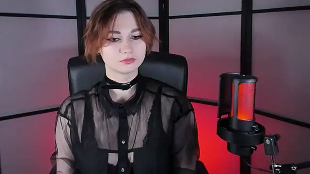 Snapshot of Goddess-Rose chatting on 01-19-25, 03:42 Goddess-Rose online show from 01-19-25, 03:42