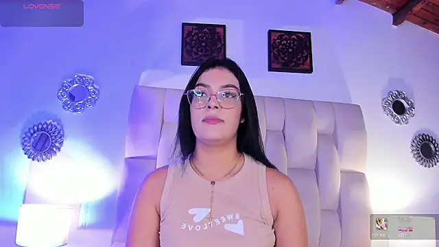 Snapshot of Bianca_zaens2 chatting on 01-24-25, 11:59 Bianca zaens2 online show from 01-24-25, 11:59