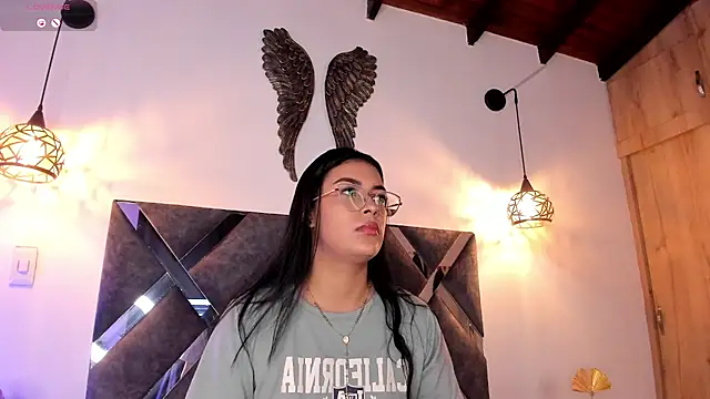 Snapshot of Bianca_zaens2 chatting on 09-11-25, 12:05 Bianca zaens2 online show from 09-11-25, 12:05