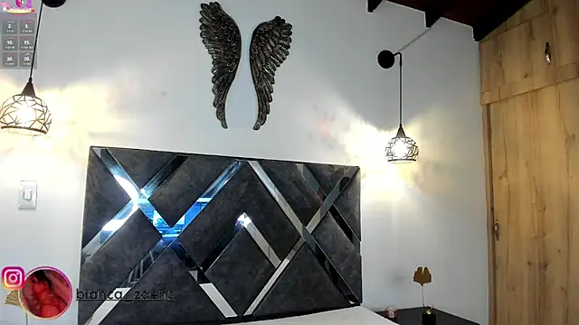 Bianca zaens2 online show from 12-19-25, 10:44