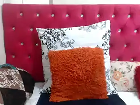 Snapshot of FreakyAngel3X chatting on 02-17-25, 07:31 FreakyAngel3X online show from 02-17-25, 07:31