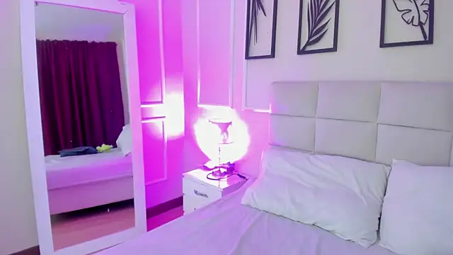 Snapshot of Alisa__walker chatting on 01-30-25, 11:13 Alisa walker online show from 01-30-25, 11:13