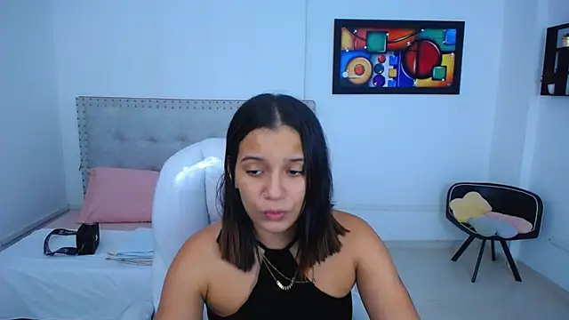 Chiqui milk  online show from 01-03-25, 07:18