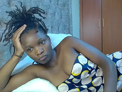 Snapshot of Naughty_Girl17 chatting on 12-05-24, 07:49 Naughty Girl17 online show from 12-05-24, 07:49