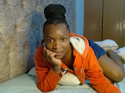 Snapshot of Naughty_Girl17 chatting on 11-03-25, 11:26 Naughty Girl17 online show from 11-03-25, 11:26